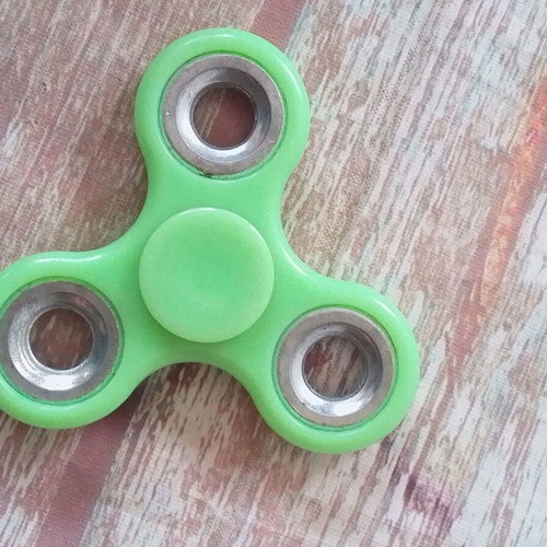 Fidget Spinner Anti Stress toy green used