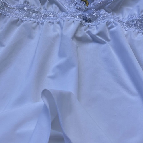Triumph white sleepwear like new, size XL