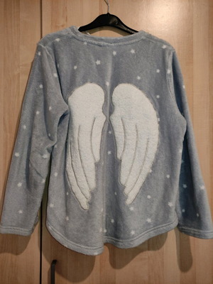 Oysho women's-teen gray pajamas like new, medium top, small pants