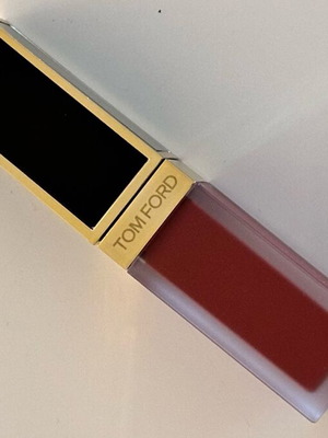Liquid Lip Luxe Matte Tom Ford new, shade 122 Smitten