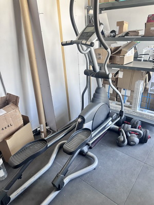 Horizon Andes 509 Elliptical Machine used, heavy-duty semi-professional