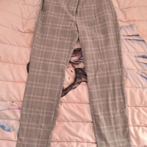 Women's fabric checkered pants Zara like new, grey with white stripe
