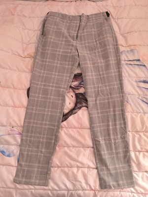 Women's fabric checkered pants Zara like new, grey with white stripe