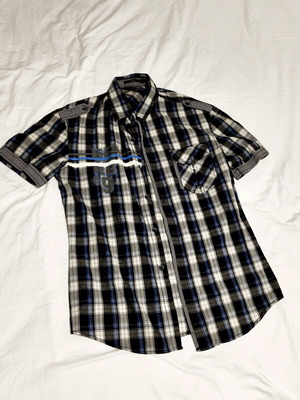Plaid shirt like new, size L, black and blue