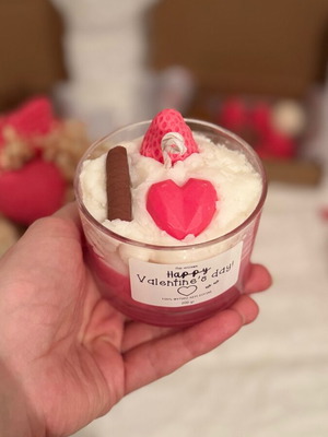 Candle with chocolate log scent new soy plant-based candle