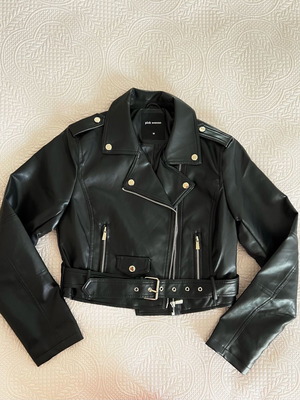 Δερμάτινο τζάκετ Pink Woman καινούργιο, μαύρο, μέγεθος M