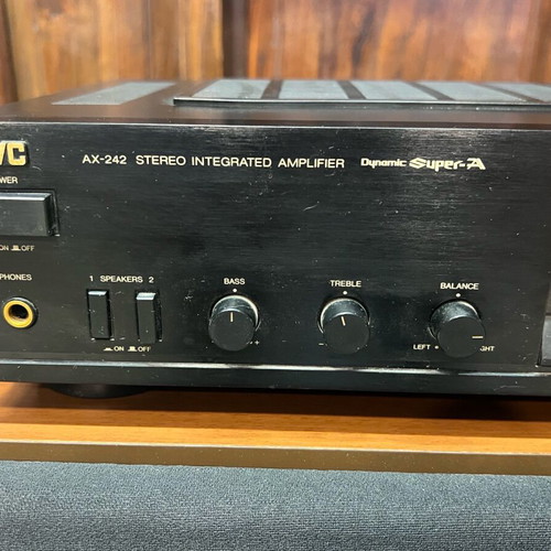 JVC AX 242 Stereo Integrated Amplifier like new