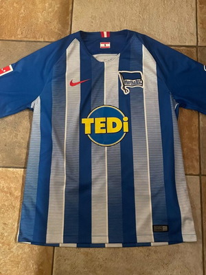Herta Home Jersey 17/18 Stadium Fan Version like new