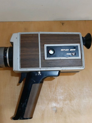 Vintage Reflex Zoom 8 8mm film camera used
