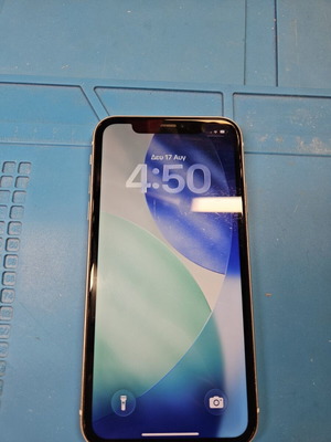 Original iPhone 11 screen with scratches