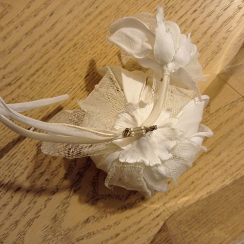 Boutonniere Pin White Flower Used