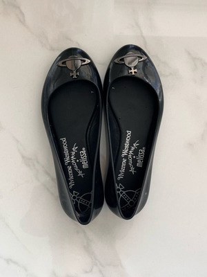 Vivienne Westwood x Melissa Anglomania black ballet flats like new with gunmetal hardware