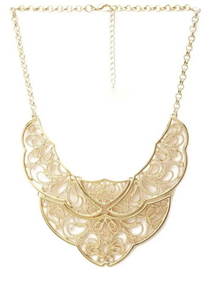 Statement necklace new with elegant cutout design