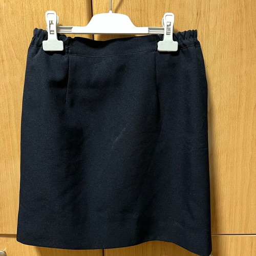 Black skirt for 13-year-olds with zipper new