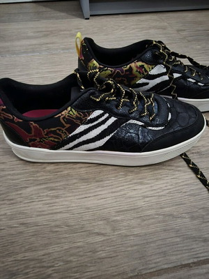 Dsquared2 shoes like new, size 39, black