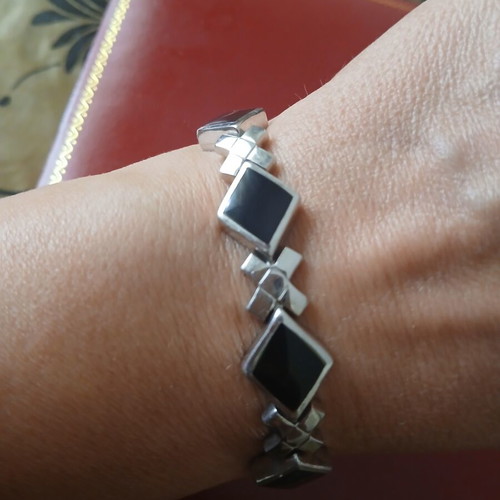 Sterling silver 925 bracelet 19 cm length, 30 grams, like new