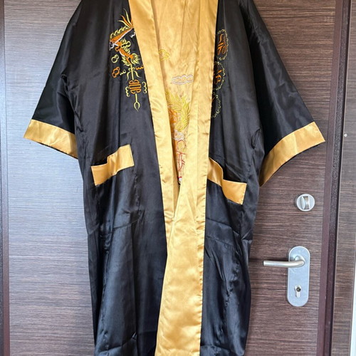 Silk kimono new, unworn, black and gold, size L