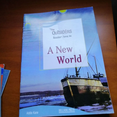 The outsiders book new, Greek language