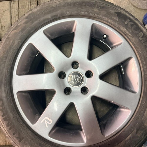 Car tires with rims set, size 225/55 R17