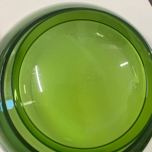 Tupperware Elegant 1.5 Liter Container new, airtight and watertight