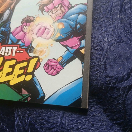 Wolverine #117 comic used with Larry Hama signature