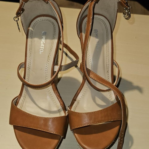 Leather Platform Migato – Size 37 – 30€