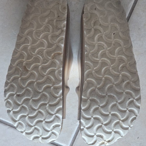 Birkenstock Arizona sandals used, size 36, rose gold copper