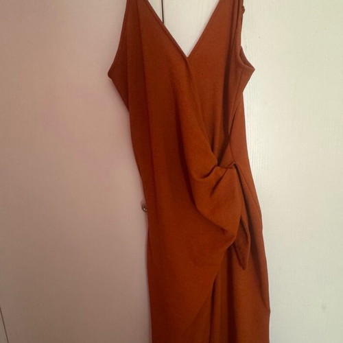 H&M wrap dress knee-length like new, orange