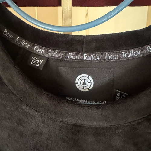Ben Tailor velvet black blouse size L like new