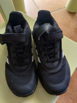 Adidas basketball shoes size 30 used, black