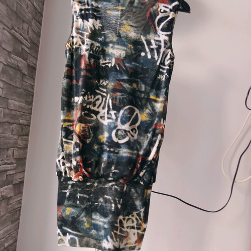 Apriori sleeveless summer top like new, multicolored