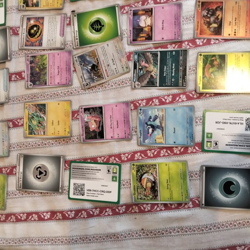 Pokemon cards like new, pack
