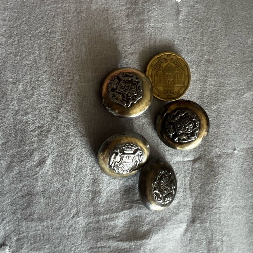 Vintage buttons used, size of 20 lepta coin