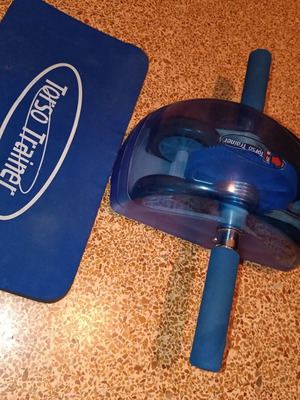 Torso Trainer abdominal exercise device used
