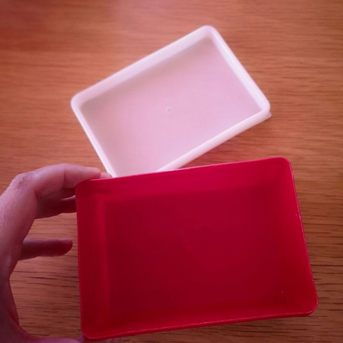 Box with lid like new