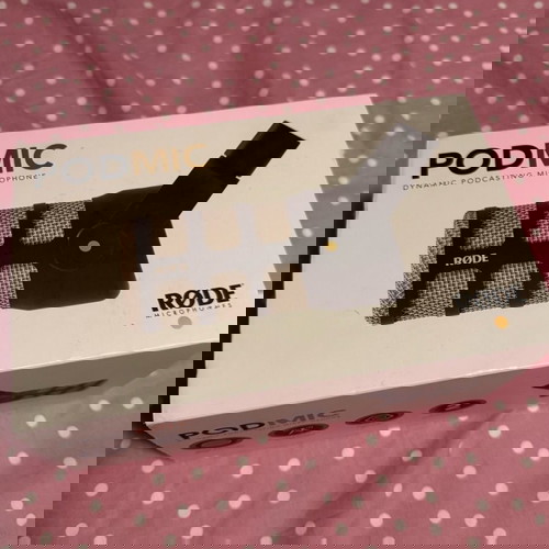 RØDE PodMic микрофон с кран, почти нов