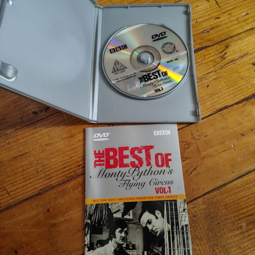 The Best of Monty Python's Flying Circus Vol 1 DVD used, English subs