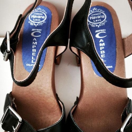 Jeffrey Campbell boho wooden sandals size 41 like new, black