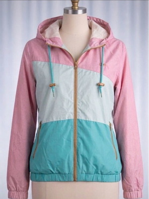 Детско горнище Pull&Bear употребявано, голям размер, цветен ветроустойчив с качулка