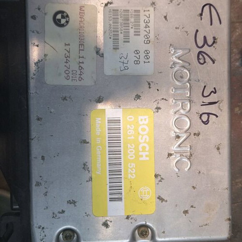 BMW E36 316 Engine Control Unit like new, fully functional