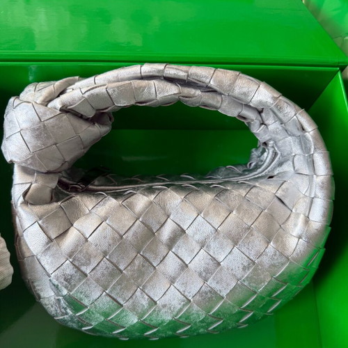 Bottega Jodie shoulder bag silver new