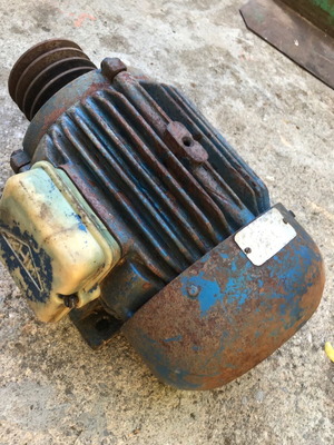 Electric motor used 8 hp 2900 rpm three-phase