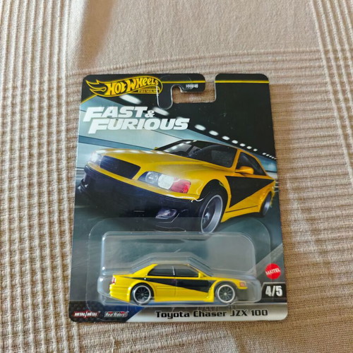 Hot Wheels Fast and Furious Toyota Chaser JZX 100 toy car new in box