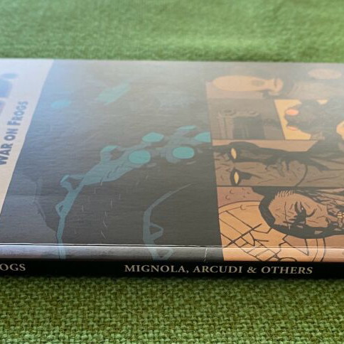 B.P.R.D. Vol 12 War on Frogs by Mike Mignola like new