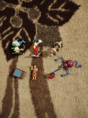 Kinder Surprise used assorted figures pack