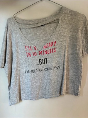 Bershka short-sleeve shirt like new, grey with open neckline