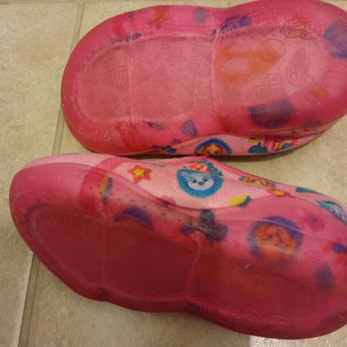 Paw Patrol winter slippers Parex size 26 like new, pink multicolor