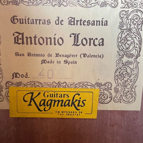 Antonio Lorca mod. 40 classical acoustic guitar with case