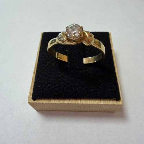 Gold ring A.L.E. new, beige, 3.72g