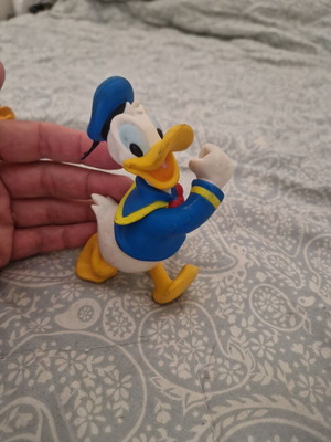 Φιγούρα Donald μεταχειρισμένη, σε καλή κατάσταση